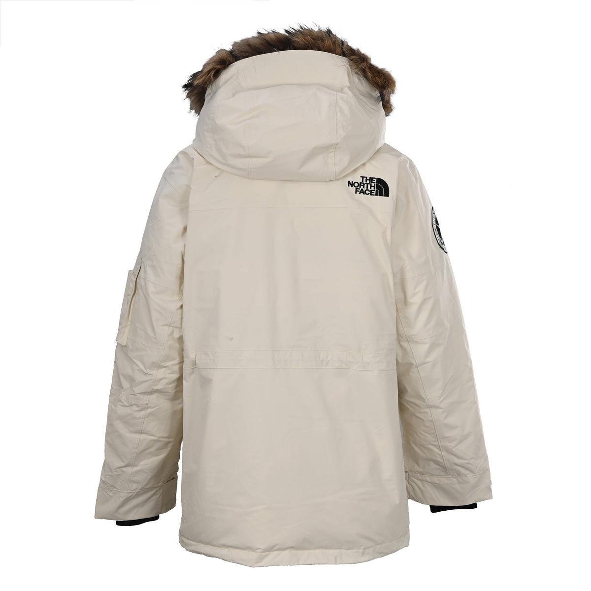 The North Face Puffer Jacket for Clean Everyday Styling