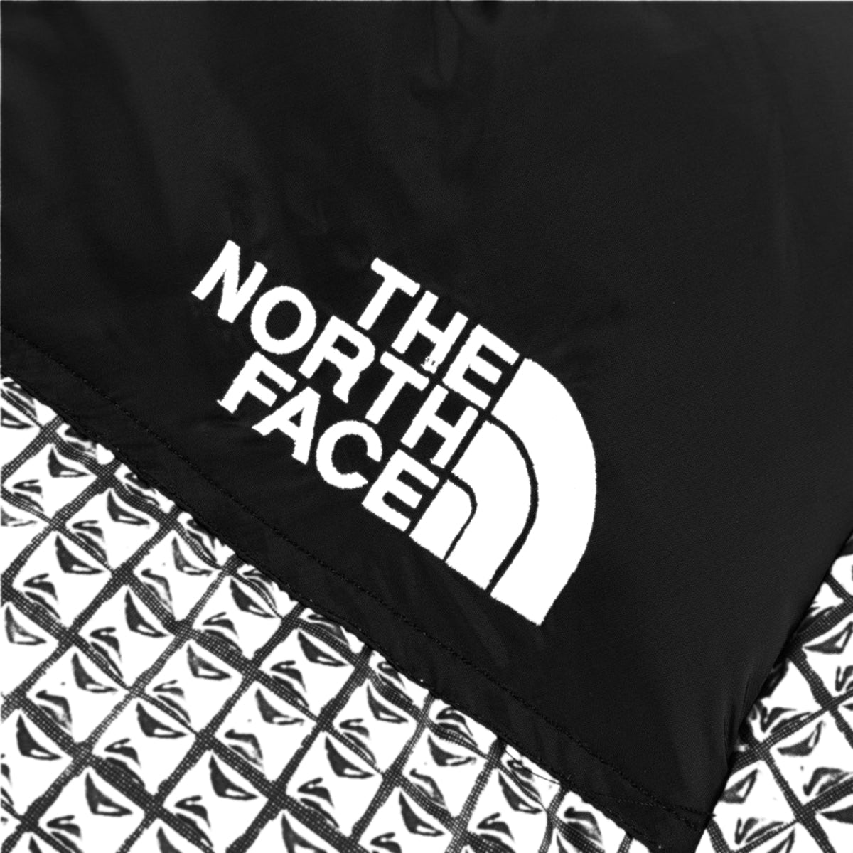 The North Face Puffer Jacket – Black