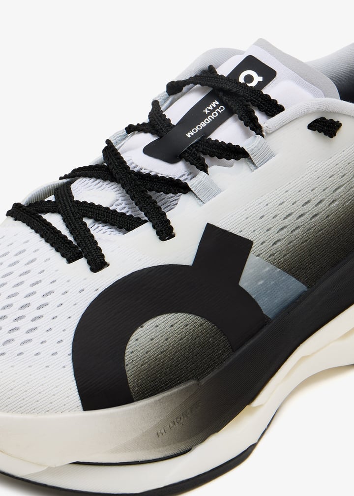 On White and Black Gradient Sneakers with Cream Sole