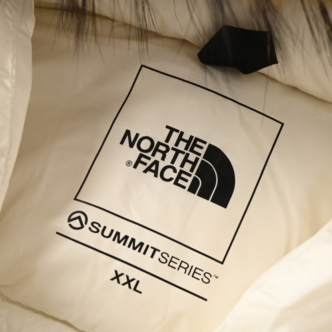 The North Face Puffer Jacket for Clean Everyday Styling