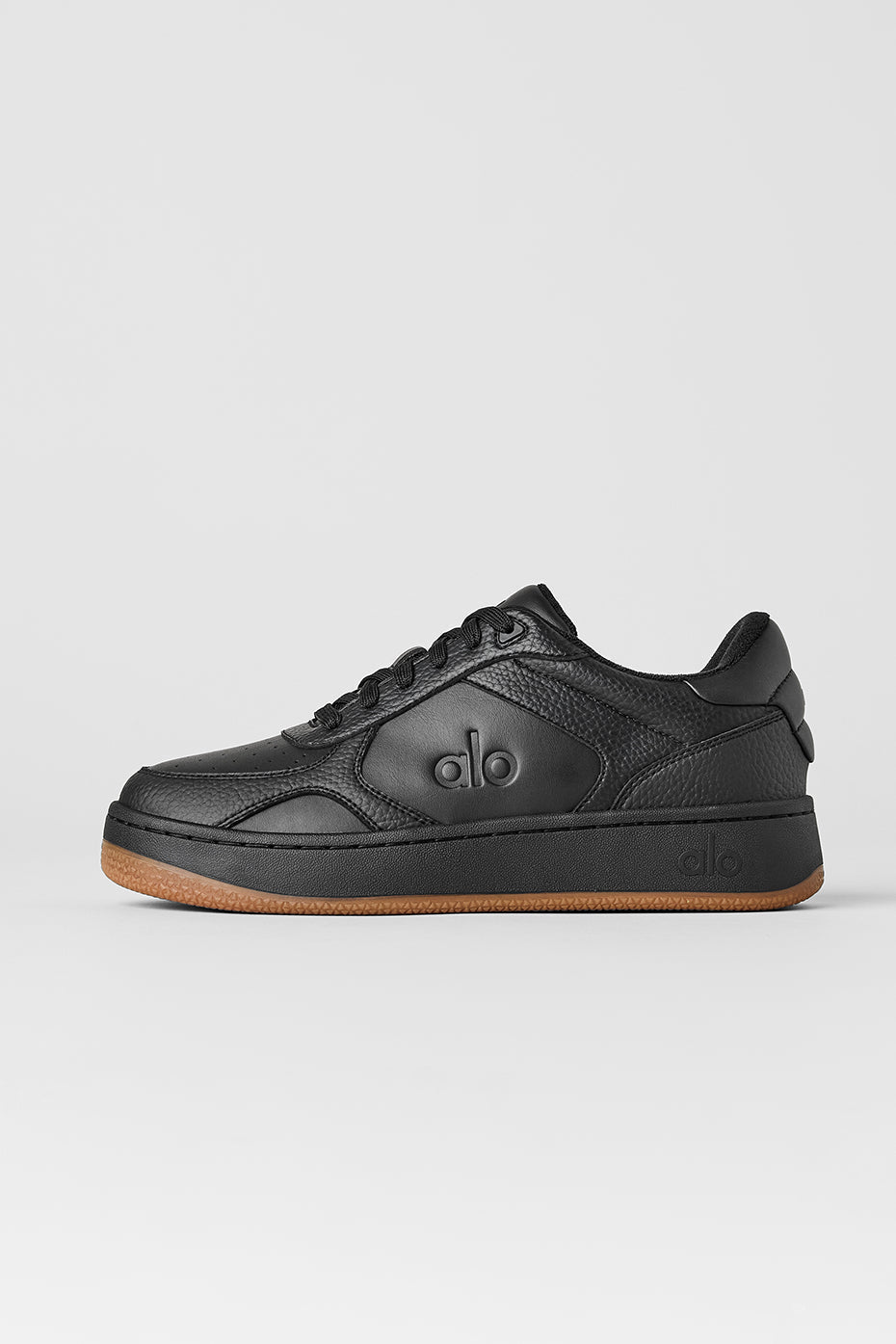 Alo Black Low-Top Court Sneakers with Gum Sole