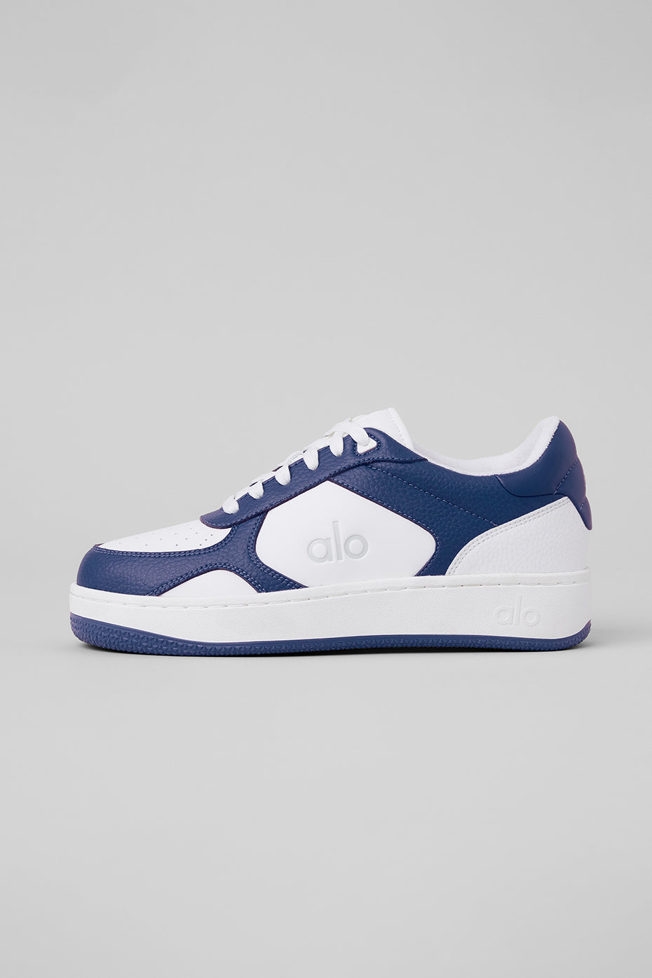 Alo Navy & White Low-Top Court Sneakers