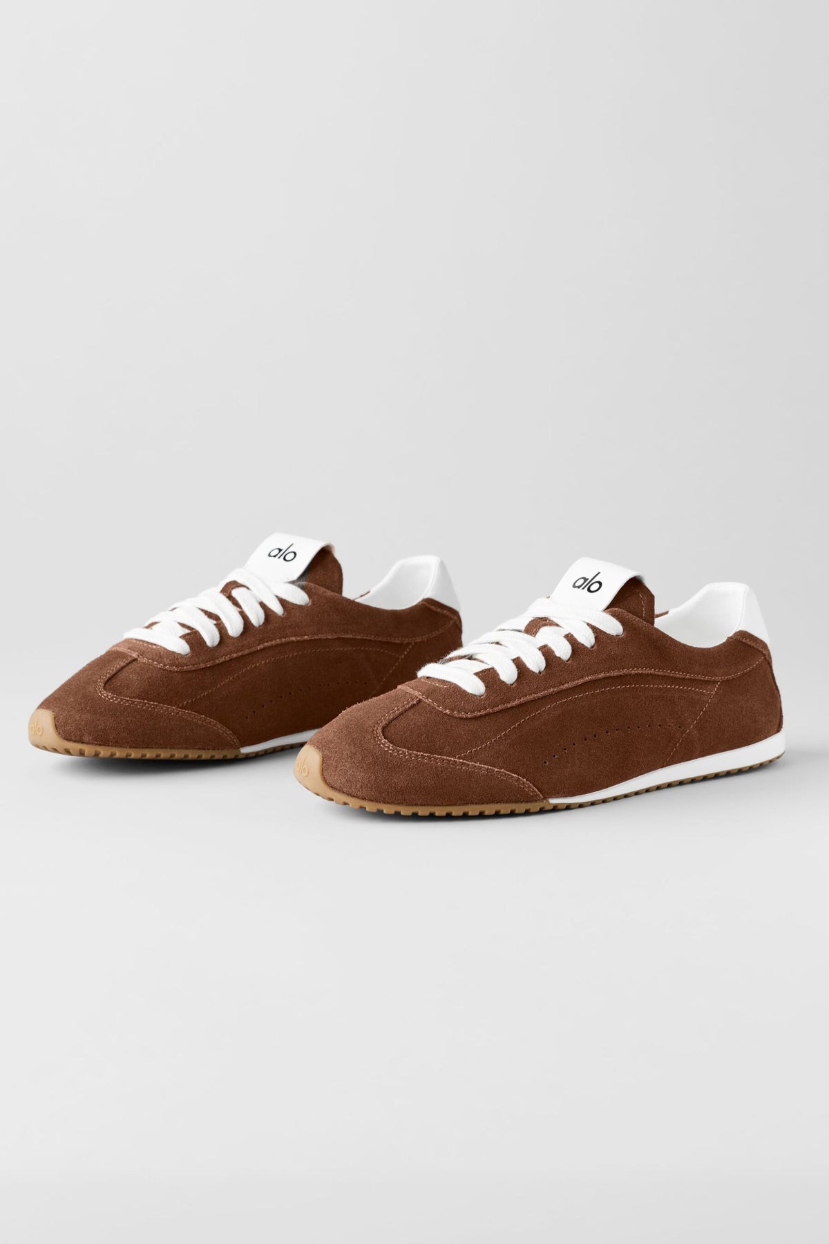 Alo Brown Retro Low-Top Sneakers with Gum Sole