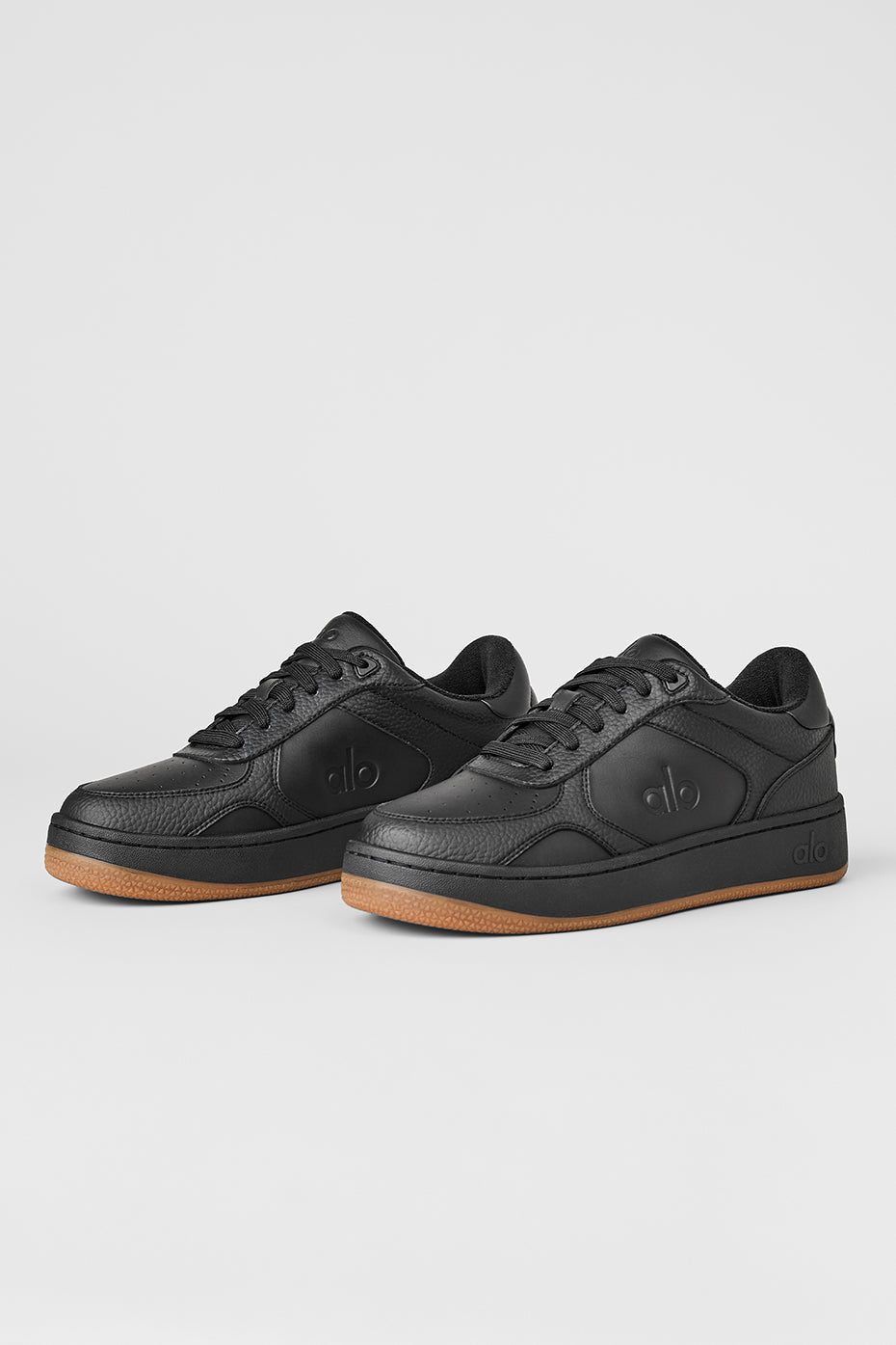 Alo Black Low-Top Court Sneakers with Gum Sole