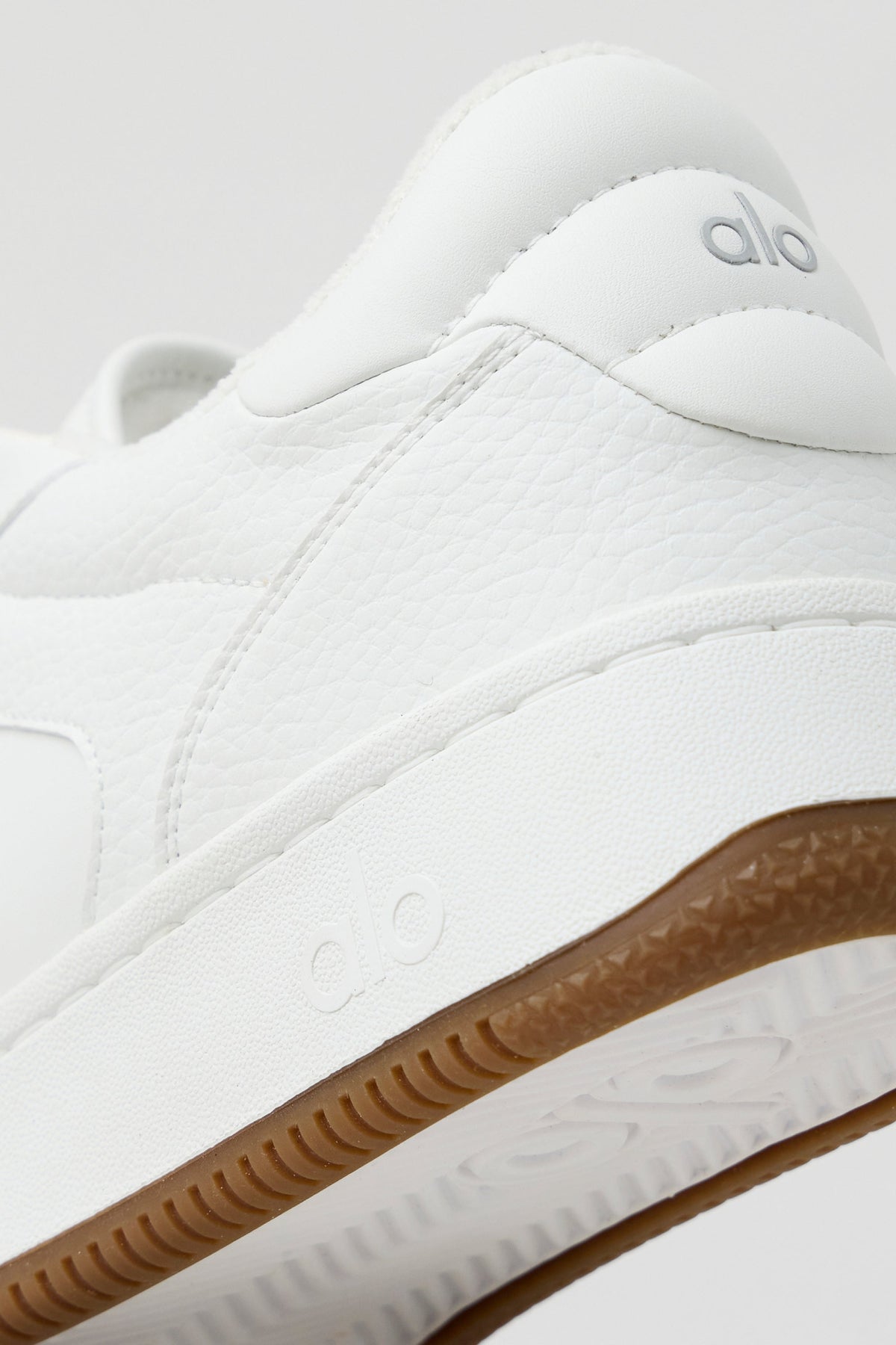 Alo White Low-Top Court Sneakers with Gum Sole